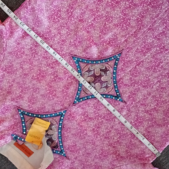 🆕️ 💖RARE Mote Design💖 - Pink Caftan - Picture 13 of 15